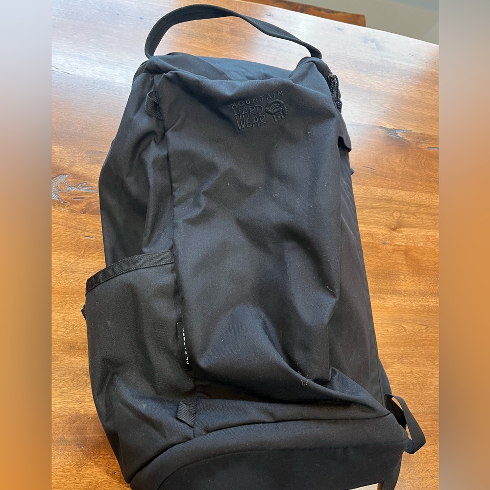 Mountain Hardwear RedEye 45L Travel Pack - Black